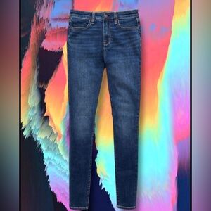American Eagle Next Level Stetch Hi- Rise